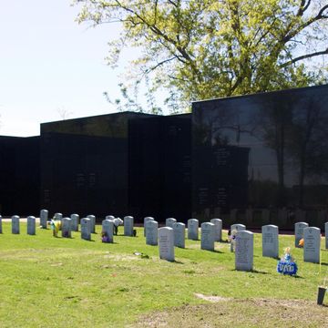 Camden County Veterans Cemetery Monument